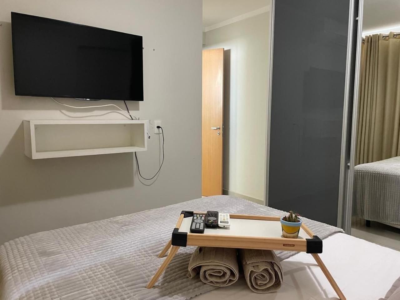 Moderno Flat Com Vista Para O Parque Vaca Brava Goiania Exterior photo
