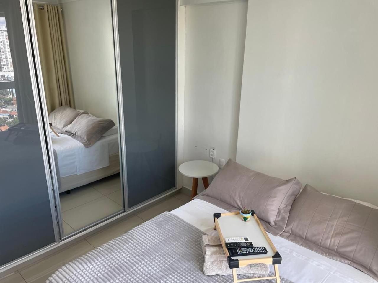 Moderno Flat Com Vista Para O Parque Vaca Brava Goiania Exterior photo